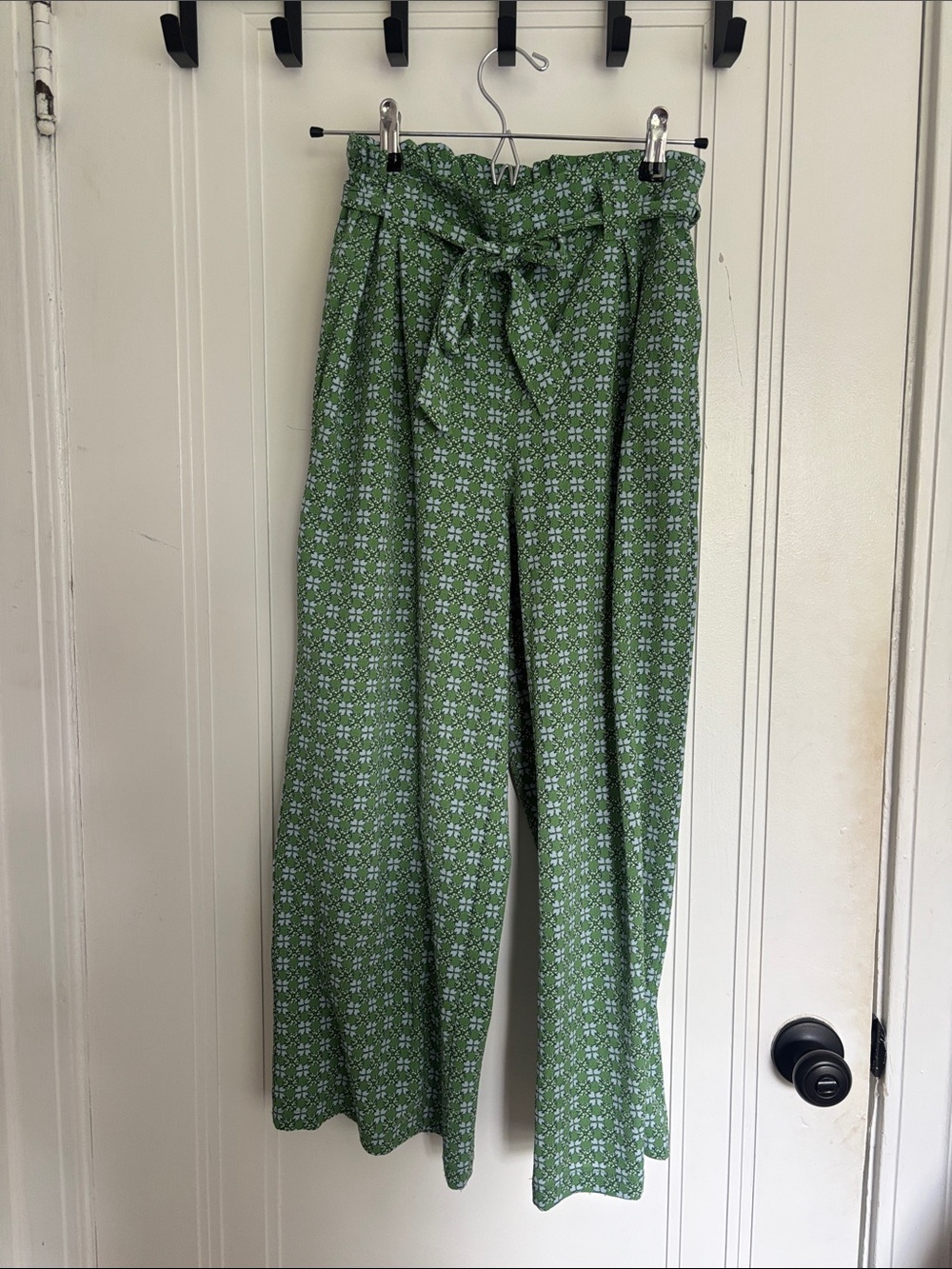 Max Studio Green Floral Paperbag-Waist Wide Leg Pants with Tie Belt